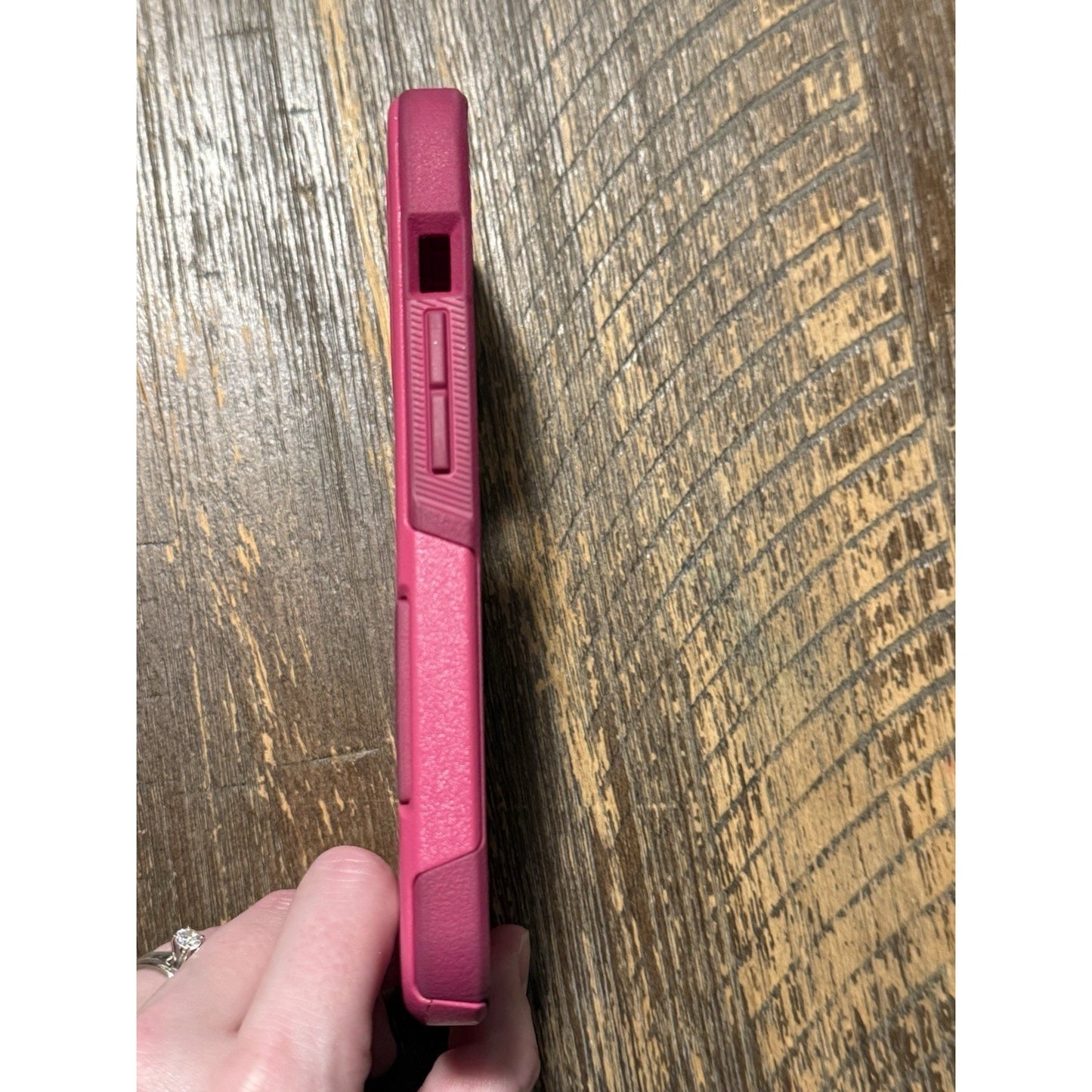 OtterBox iPhone 14 Pro Commuter Series Case Pink
